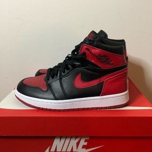 Air Jordan 1 Mid Varsity Red 2020 rereleased
